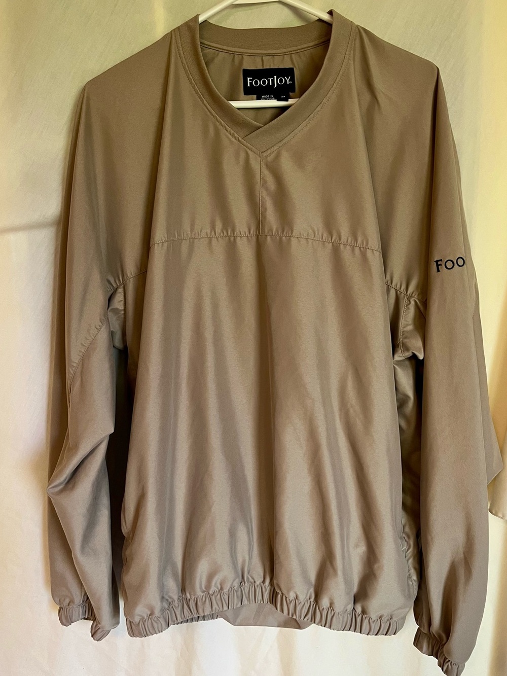 FootJoy Men's V-Neck Golf Windshirt Pullover Tan Khaki Beige Coat Jacket Medium